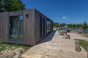 Haus TAO, am See in Zirkow